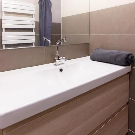 Le Faubourg - 3etoiles, Centre Ville, Calme, Spacieux ストラスブール