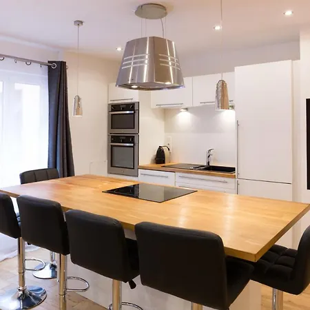 Le Faubourg - 3etoiles, Centre Ville, Calme, Spacieux アパート ストラスブール